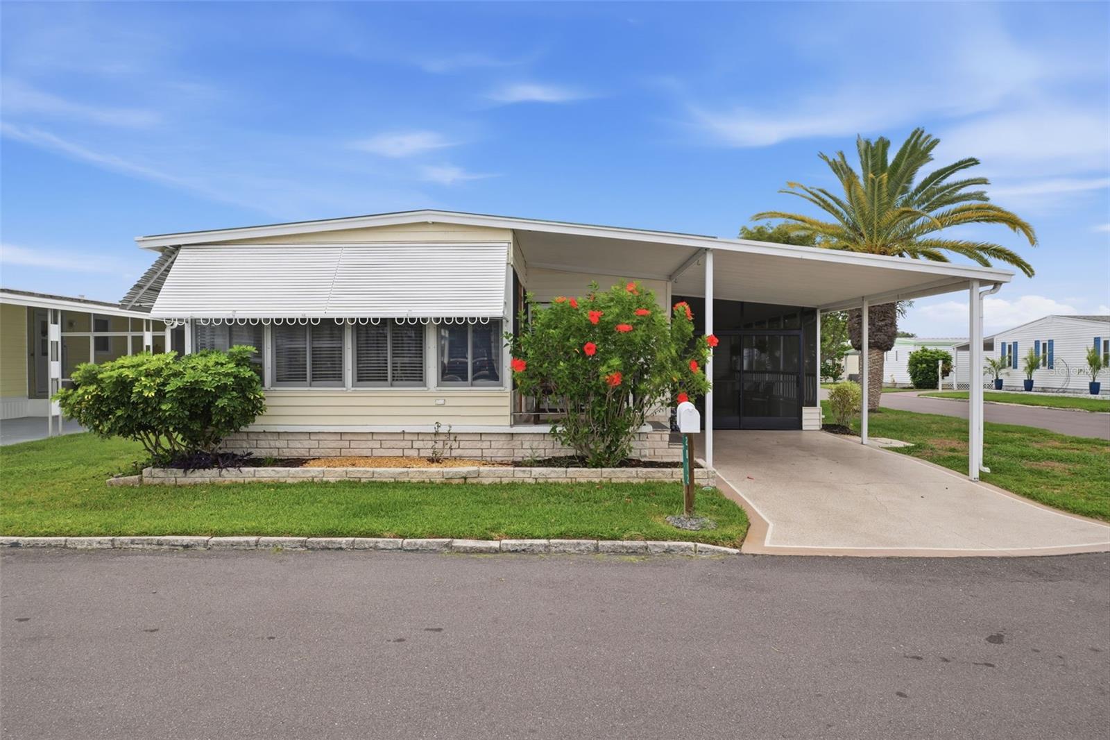 Photo of 2012 HILO DRIVE HOLIDAY FL 34691