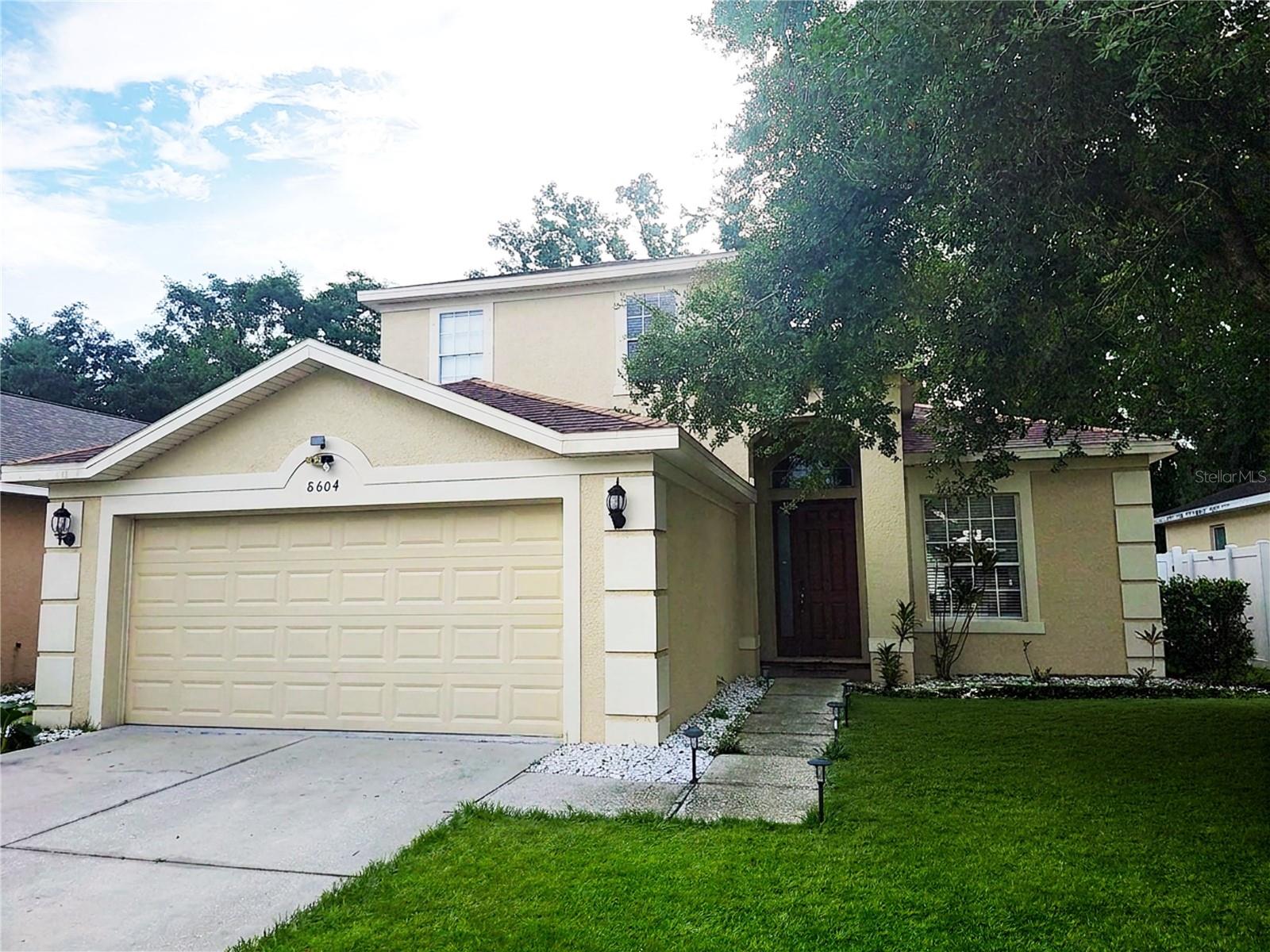 Photo of 8604 TIDAL BREEZE DRIVE RIVERVIEW FL 33569