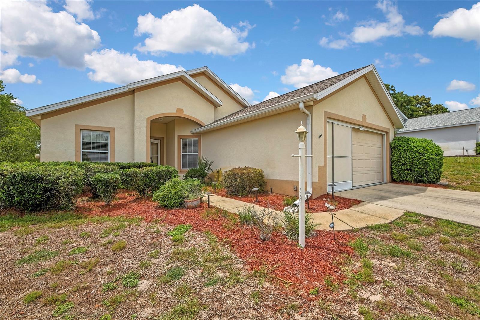 Photo of 547 W HILLWOOD PATH BEVERLY HILLS FL 34465