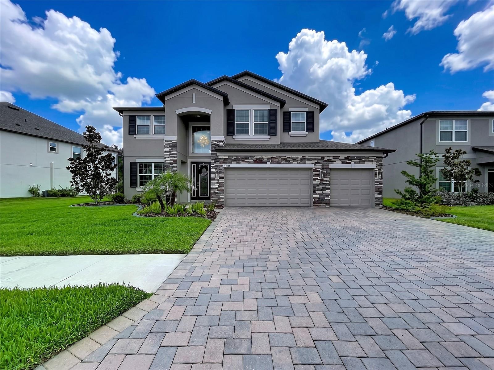 Photo of 12093 NOUVEAU AVENUE SPRING HILL FL 34610