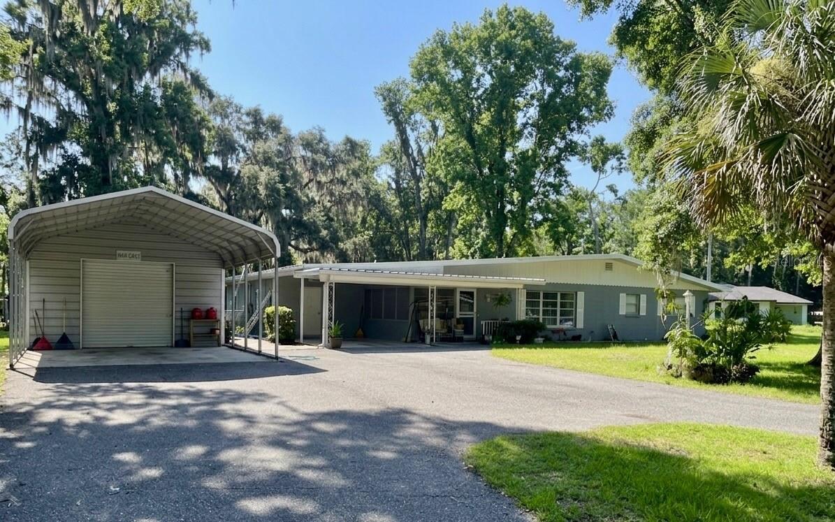Photo of 7633 S CRESCENT LOOP FLORAL CITY FL 34436