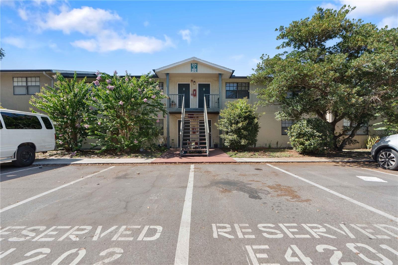 Photo of 204 PINE TULIP COURT #201 TAMPA FL 33612