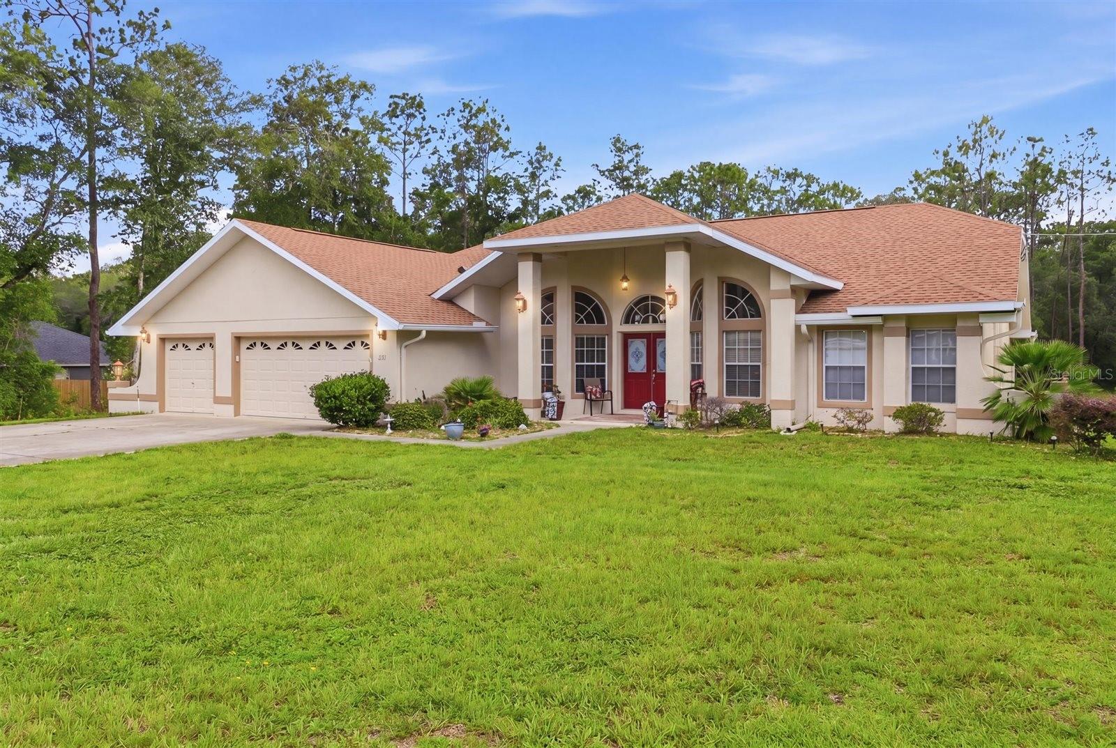 Photo of 1131 E BLUEBIRD COURT HERNANDO FL 34442