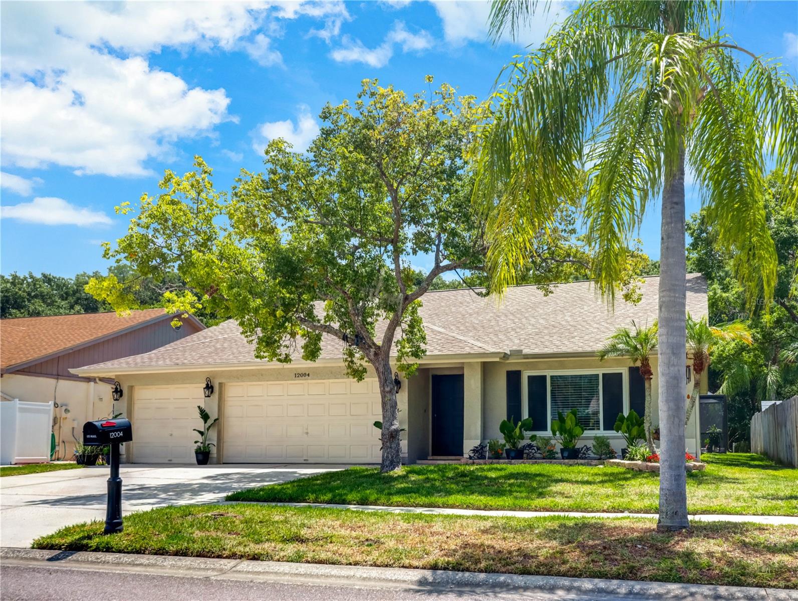 Photo of 12004 STEPPINGSTONE BOULEVARD TAMPA FL 33635