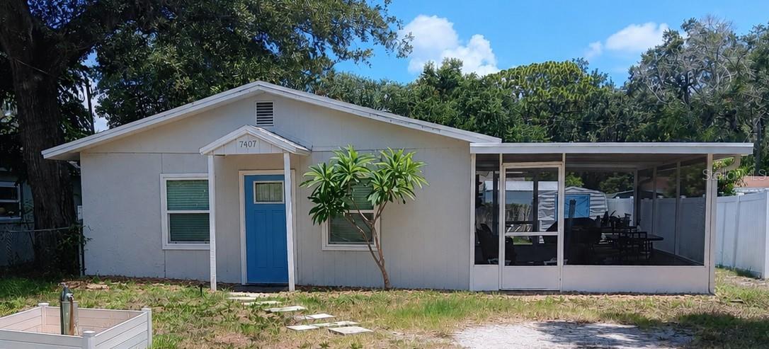 Photo of 7407 MOUNT VERNON ROAD TAMPA FL 33625
