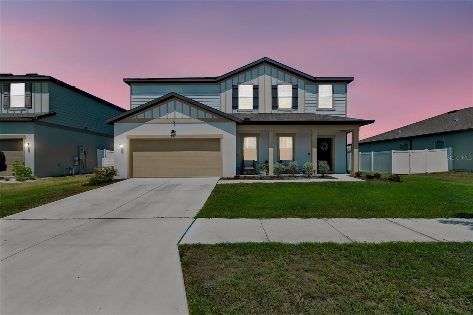 Photo of 575 OCEAN SPRAY DRIVE RUSKIN FL 33570
