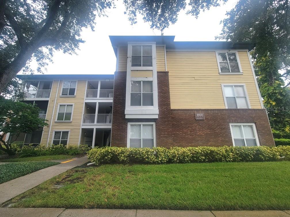 Photo of 10020 STRAFFORD OAK COURT #923 TAMPA FL 33624