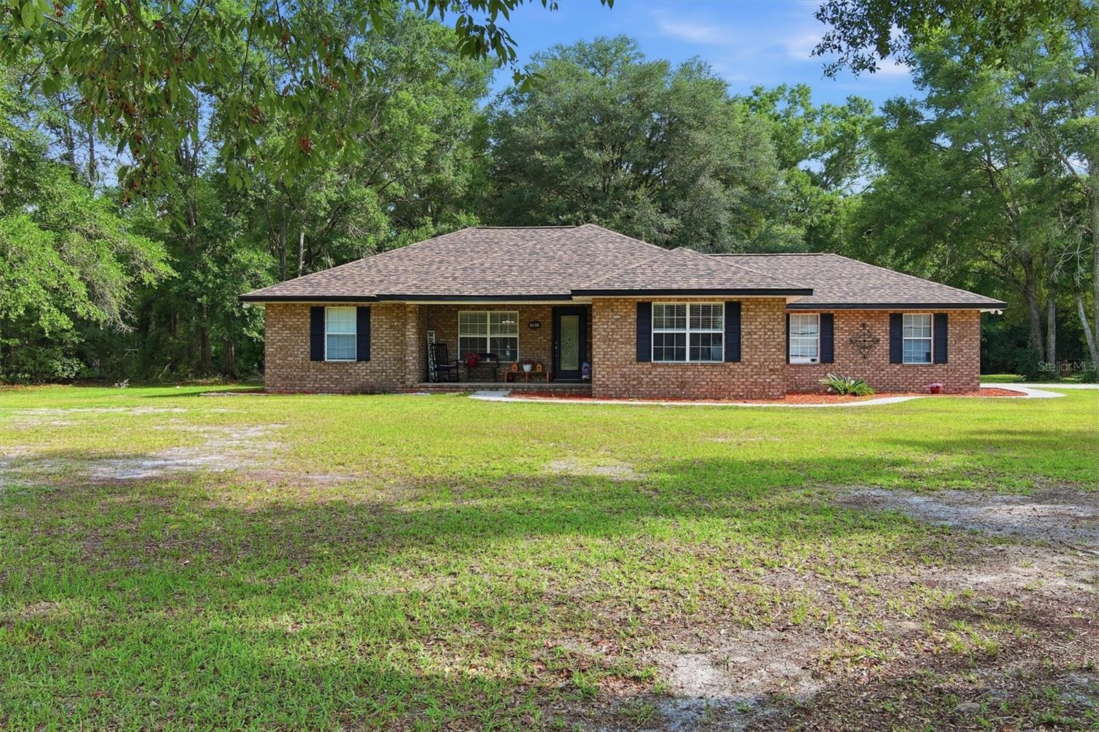 Photo of 201 SW THISTLEWOOD LANE FORT WHITE FL 32038