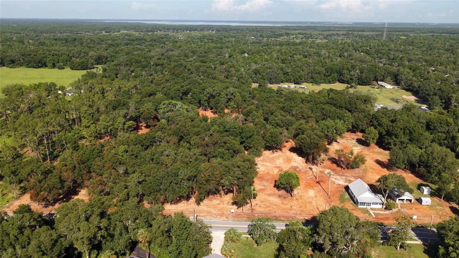Photo of 450 OLD GENEVA ROAD GENEVA FL 32732