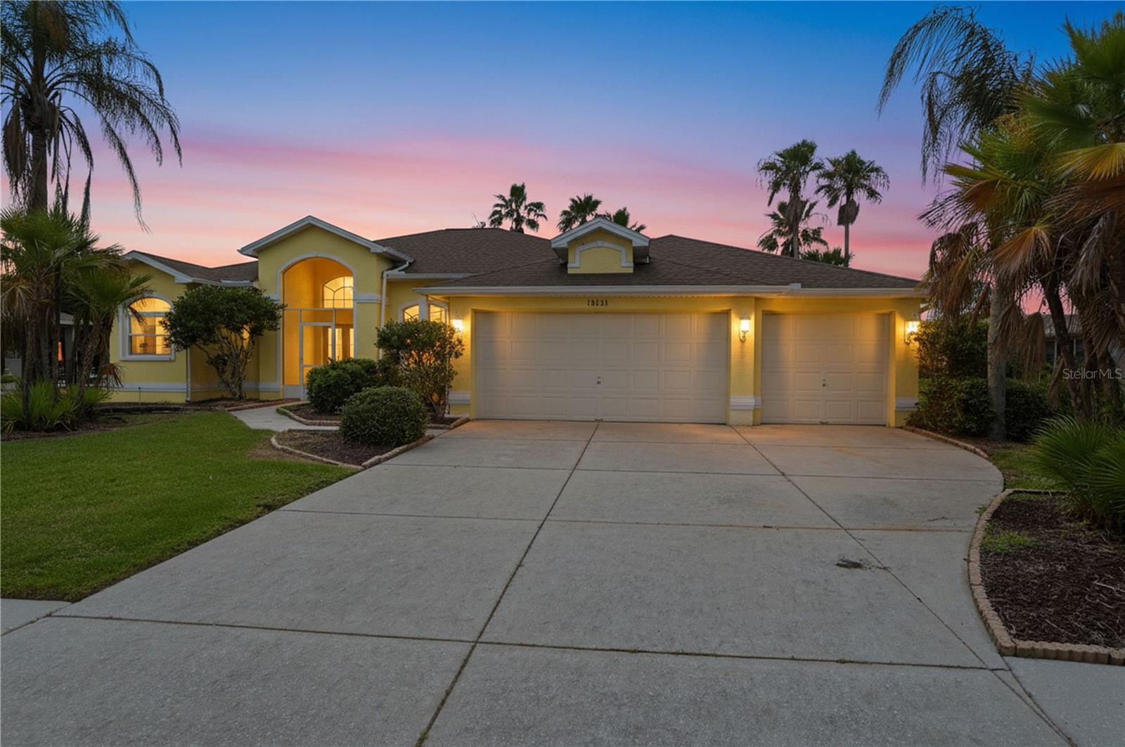 Photo of 18131 RIVARD BOULEVARD BROOKSVILLE FL 34604