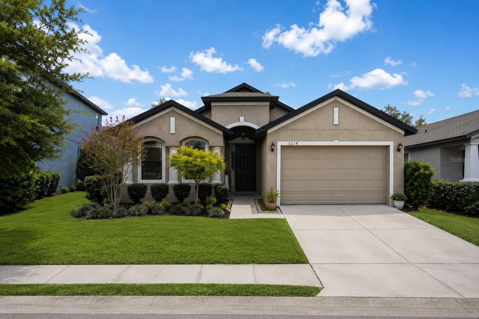 Photo of 1214 FLORABLU DRIVE SEFFNER FL 33584