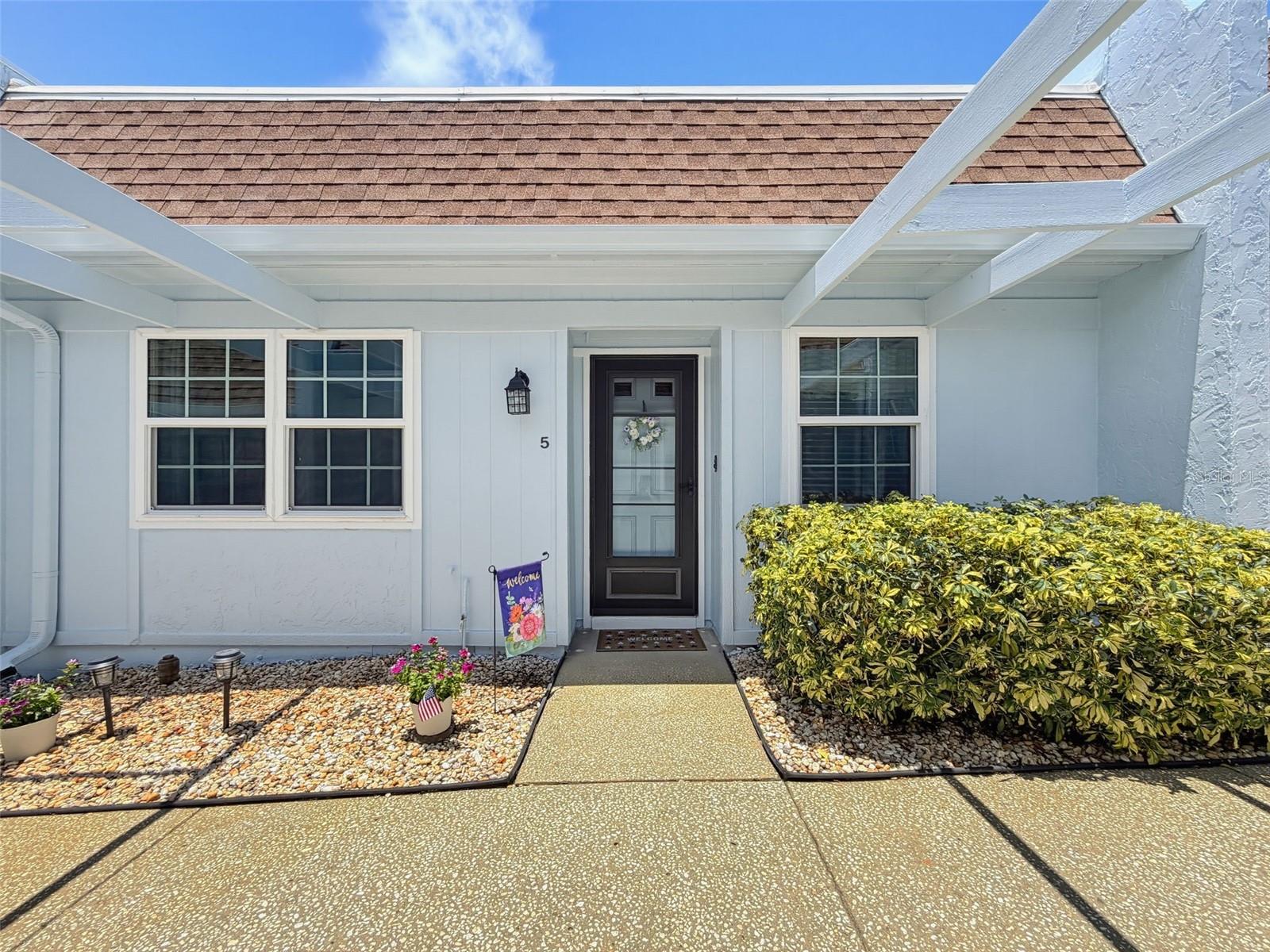 Photo of 8220 SEVEN OAKS COURT #5 PORT RICHEY FL 34668