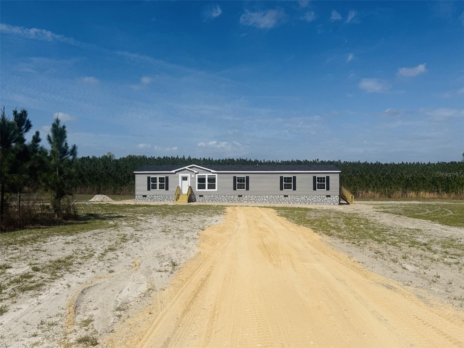 Photo of 10465 161ST STREET LIVE OAK FL 32060