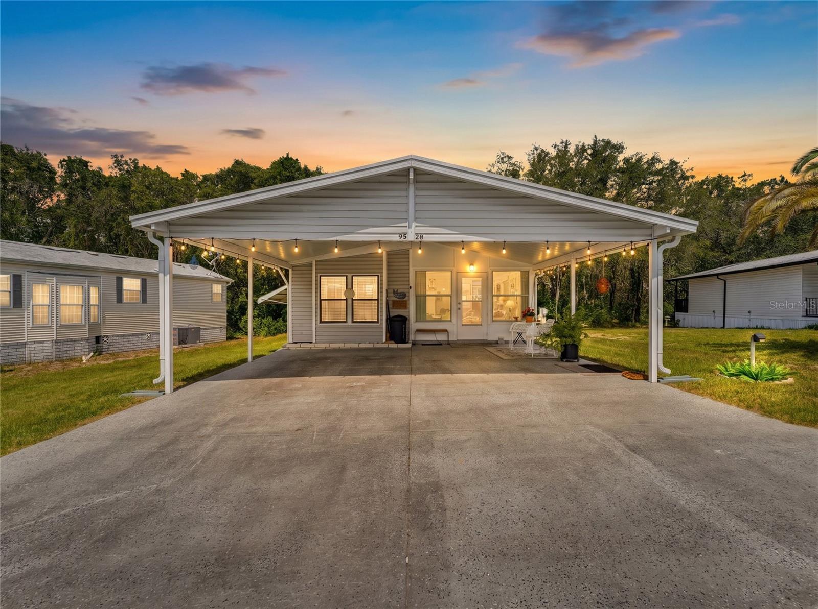Photo of 9528 GRAY FOX DRIVE WEEKI WACHEE FL 34613