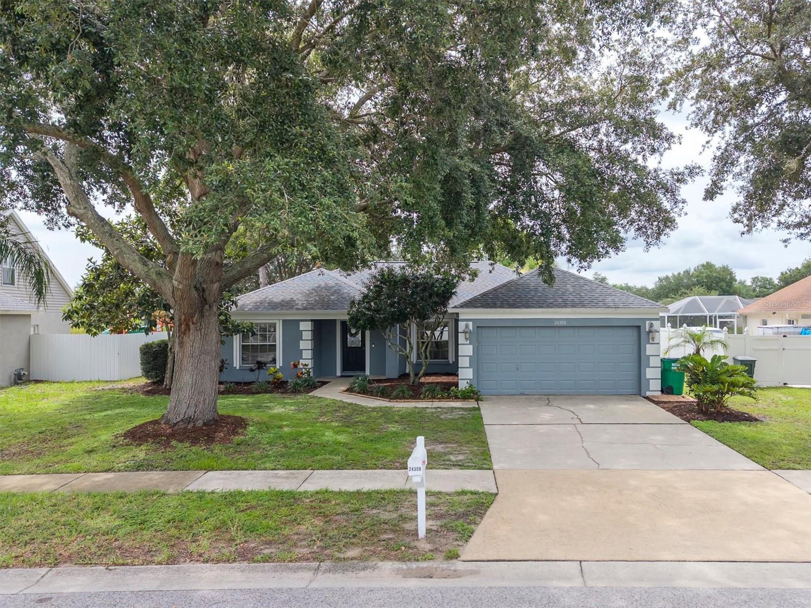 Photo of 24308 LANDING DRIVE LUTZ FL 33559