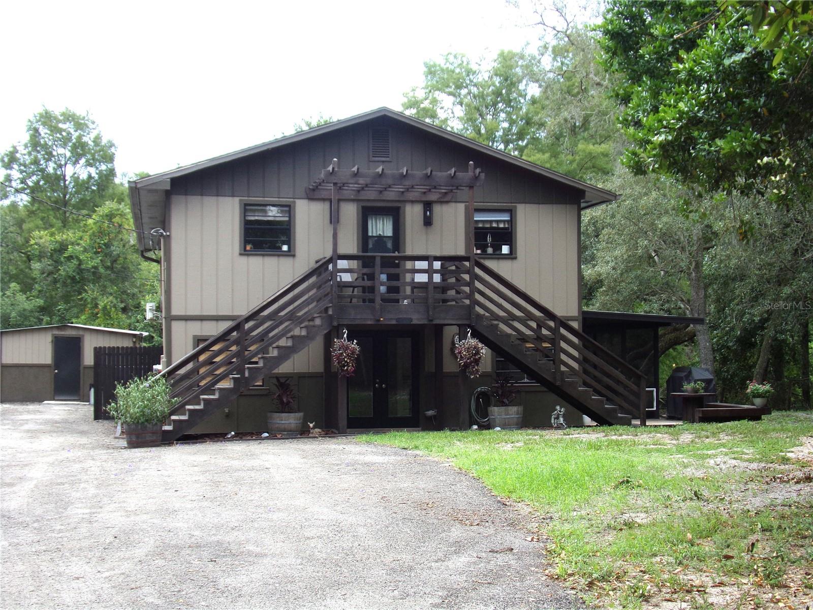 Photo of 33068 ROUND TABLE ROAD DADE CITY FL 33523