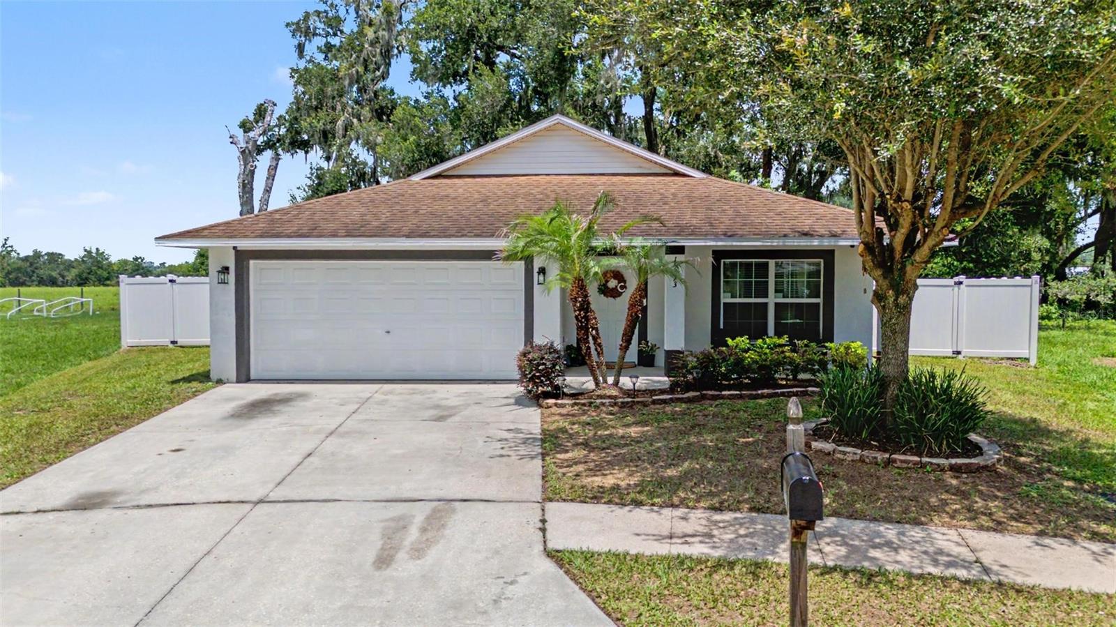 Photo of 15373 CALLISTA LANE DADE CITY FL 33523