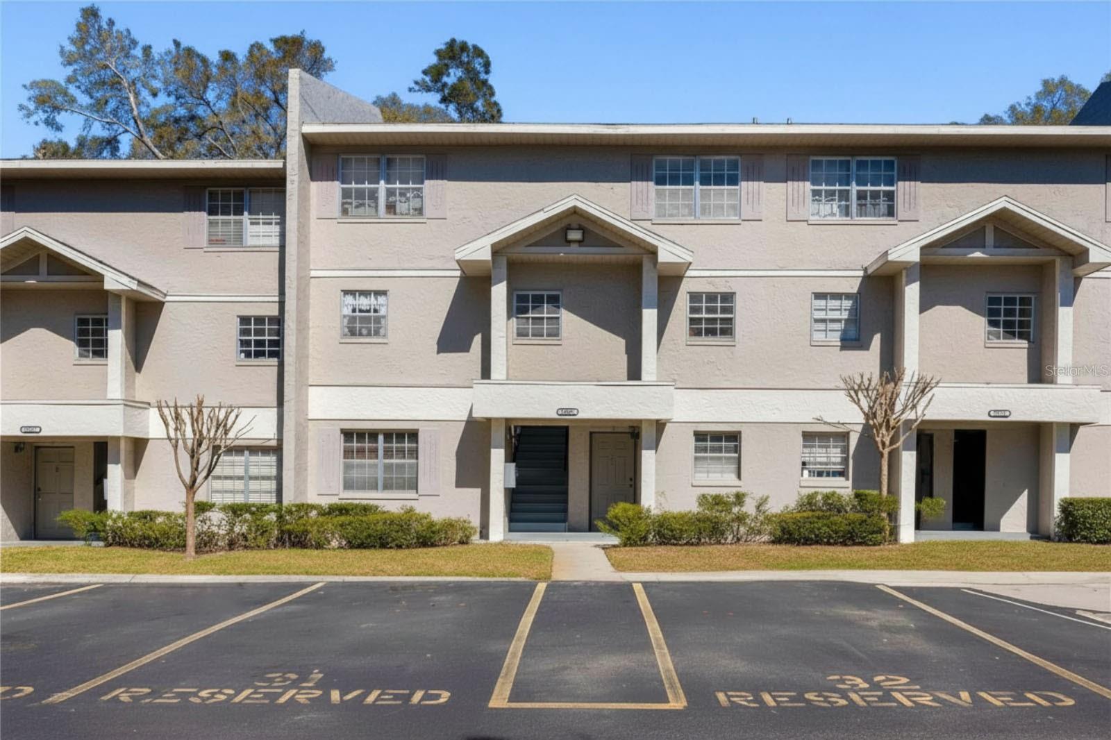 Photo of 14422 REUTER STRASSE CIRCLE #112 TAMPA FL 33613