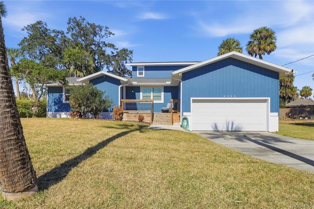Photo of 9205 W HARBOR ISLE COURT CRYSTAL RIVER FL 34429