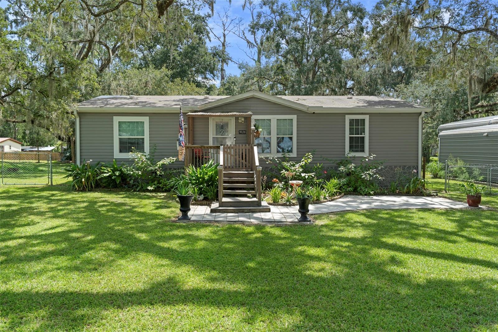 Photo of 9028 WEST STREET BROOKSVILLE FL 34601