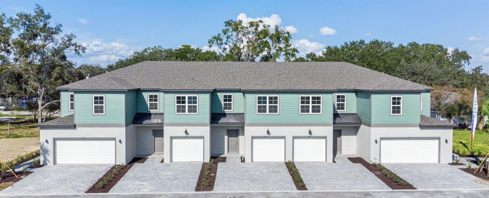 Photo of 2303 RED PINE COURT EUSTIS FL 32726