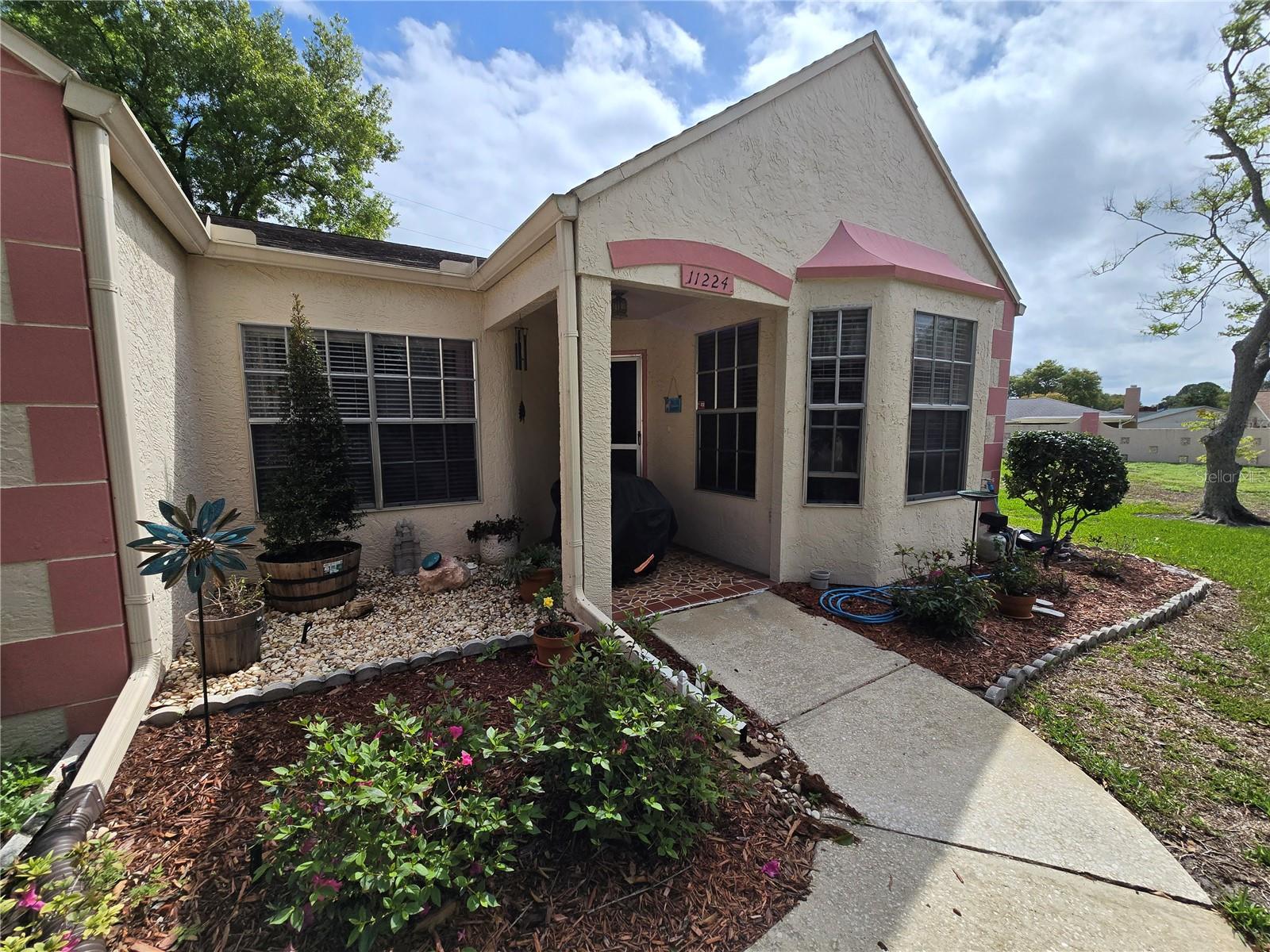 Photo of 11224 VERSAILLES LANE #11224 PORT RICHEY FL 34668