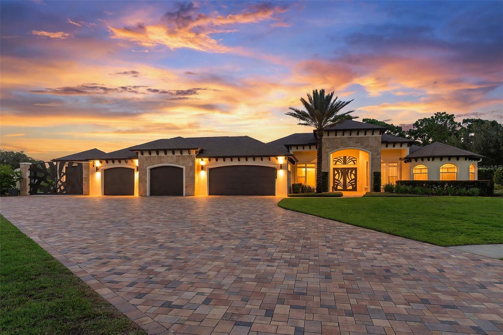 Photo of 533 STORYBOOK LANE SPRING HILL FL 34609