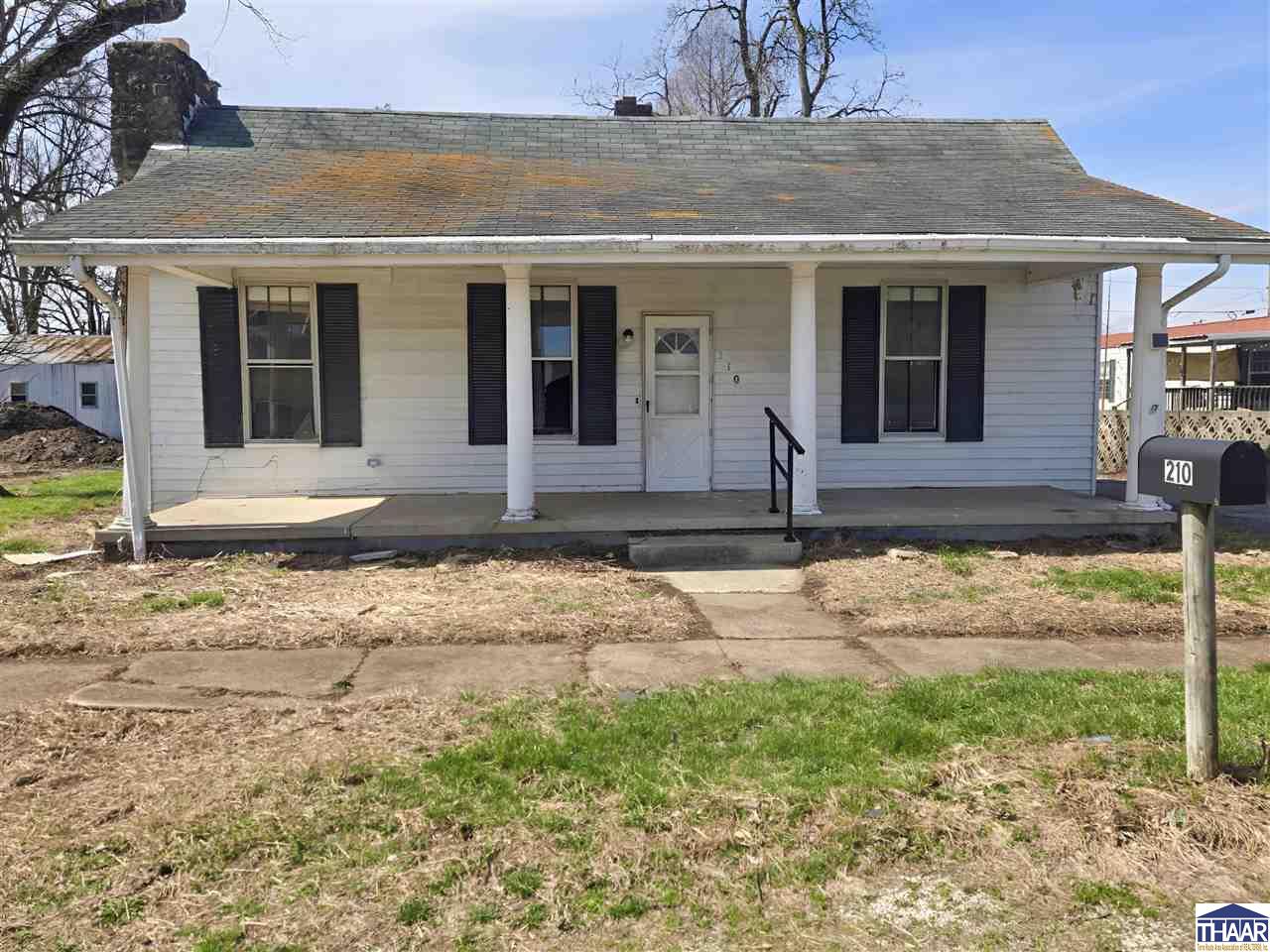 Photo of 210 Lessie St. Worthington IN 47471