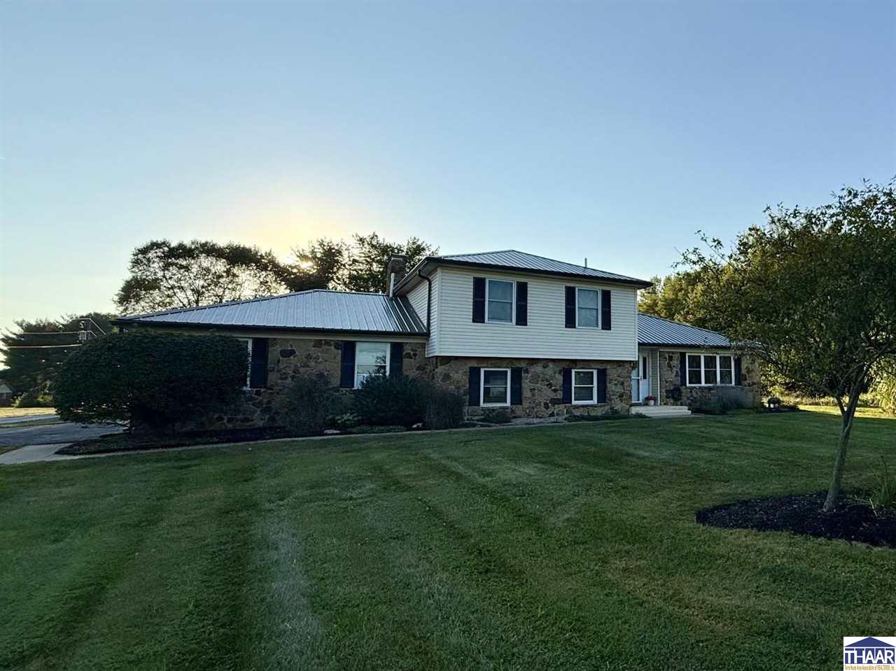 Photo of 1615 Eastlake Dr SULLIVAN IN 47882-0000