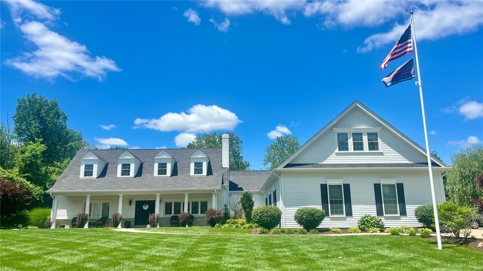 Photo of 1805 N Ballas Road Des Peres MO 63131