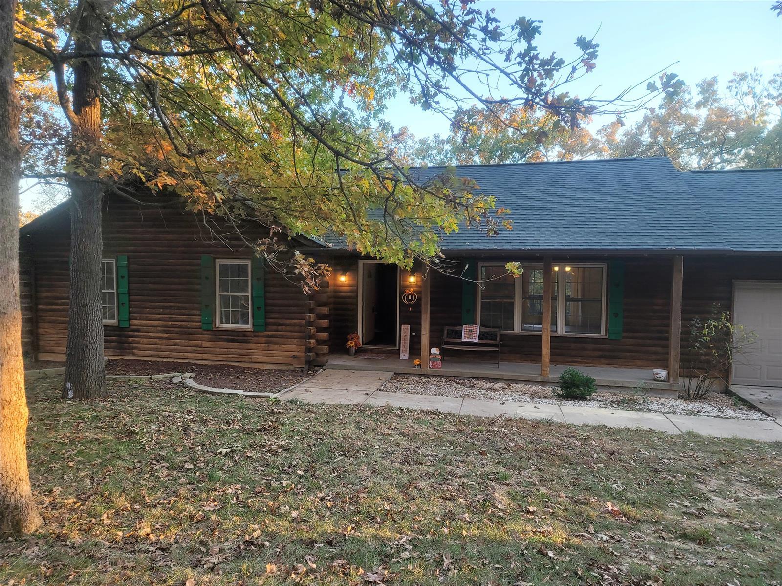 Photo of 140 Burr Oaks Drive Dittmer MO 63023