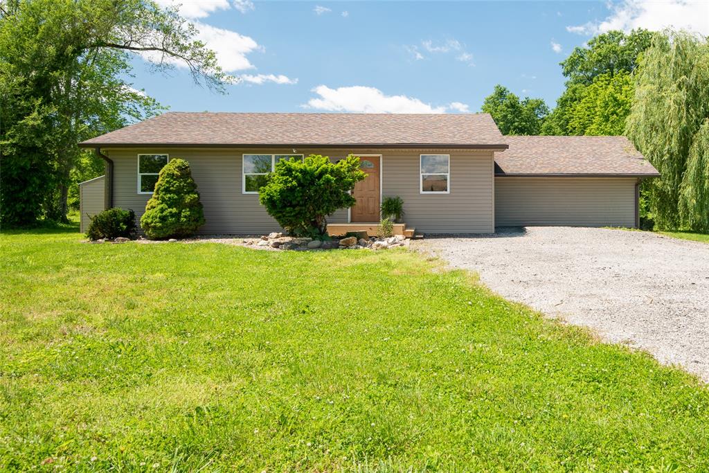 Photo of 9268 Pin Oak Road Edwardsville IL 62025