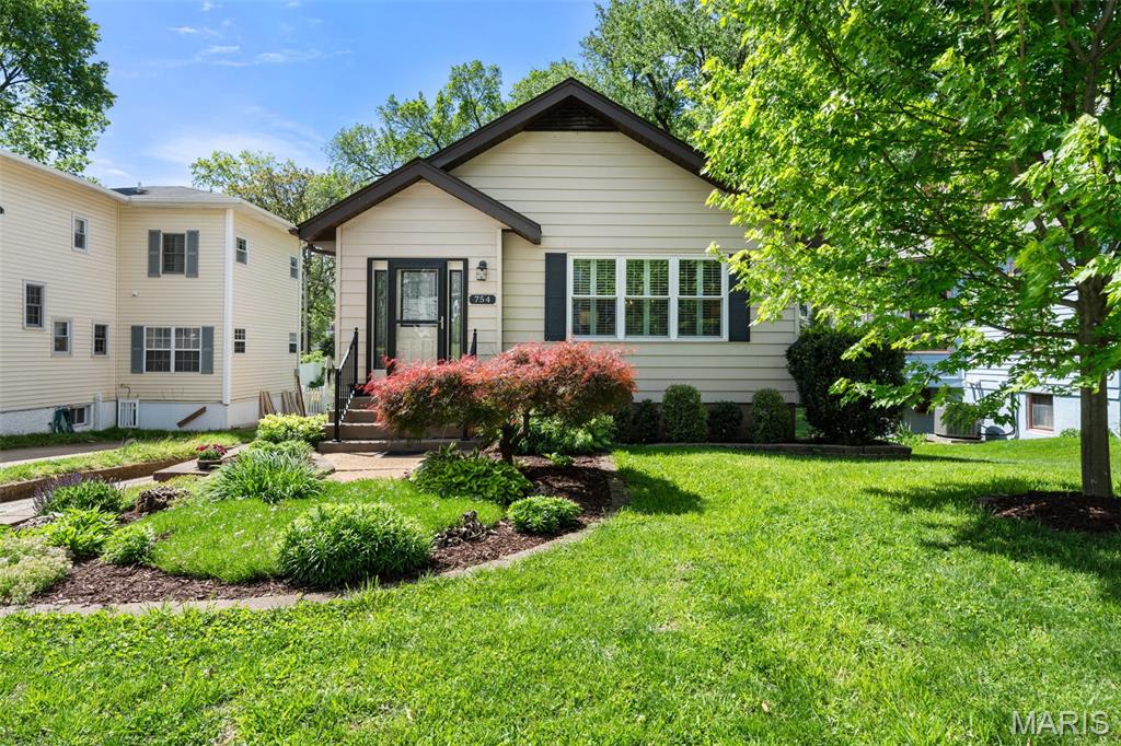 Photo of 754 Greeley Avenue Webster Groves MO 63119