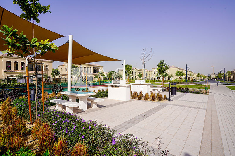 NEW LANDSCAPE | VACANT | FAMILY COMMUNITY