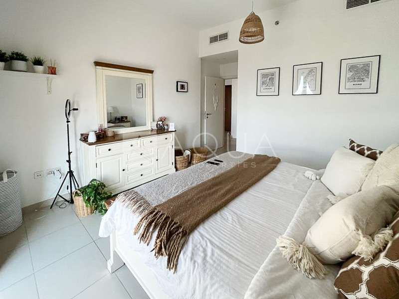 Well Maintained | Bright Unit | Unfurnished