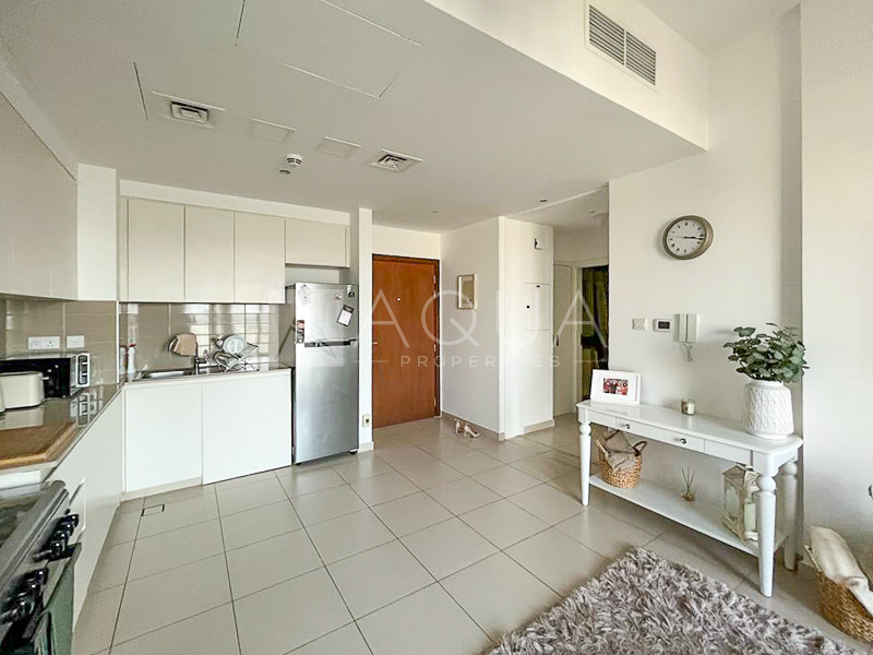 Well Maintained | Bright Unit | Unfurnished