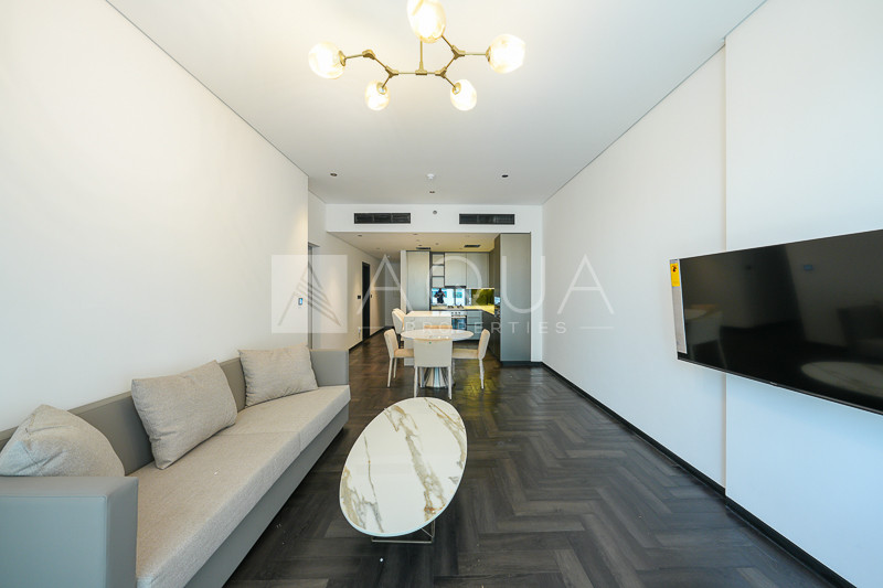 Fully Furnished l Burj Khalifa View l Tenanted