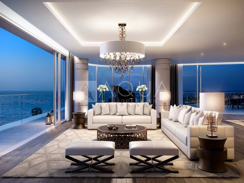 Below OP | Full Floor Penthouse | 360’ view