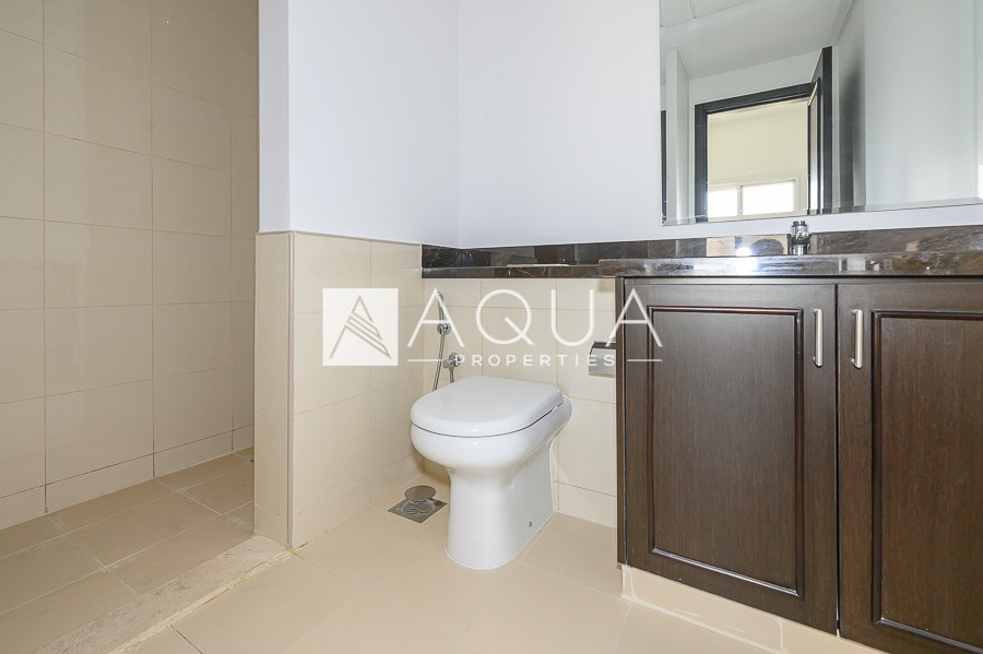 TYPE D+ | TENANTED | BACK TO BACK            