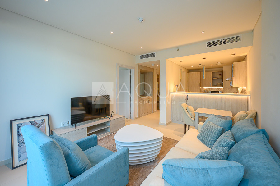 Best Price I Acceptance of Multiple Cheques | High Floor | Furnished