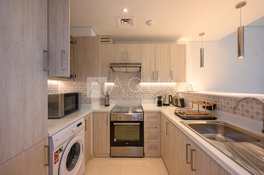 Best Price I Acceptance of Multiple Cheques | High Floor | Furnished