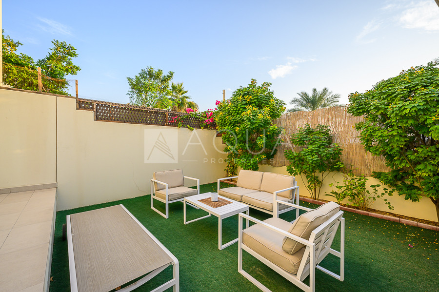 3 BR + Maid I Vacant I Spacious l Prime Location