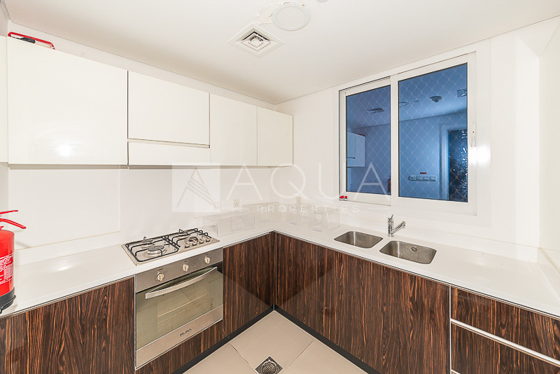 Exclusive l VACANT  l With Bills Included | FURNISHED