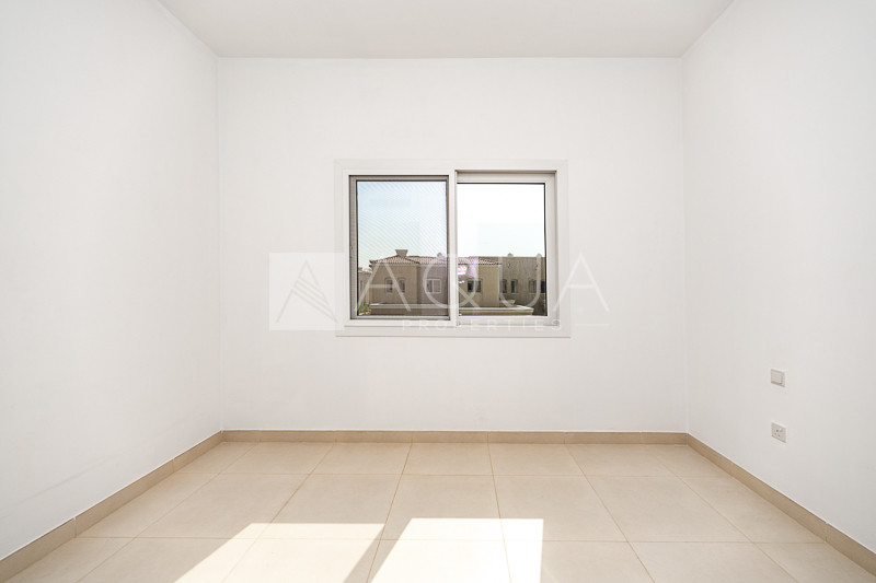 VACANT | 3 BED MIDDLE | BIG PLOT | TYPE C