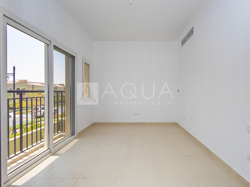 SINGLE ROW | 3 BED | TYPE C | BIG PLOT  