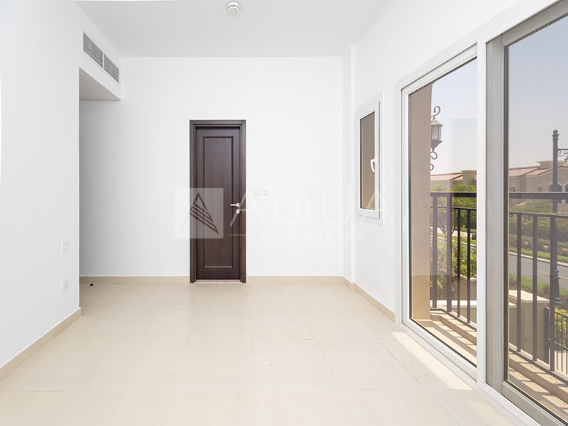 SINGLE ROW | 3 BED | TYPE C | BIG PLOT  