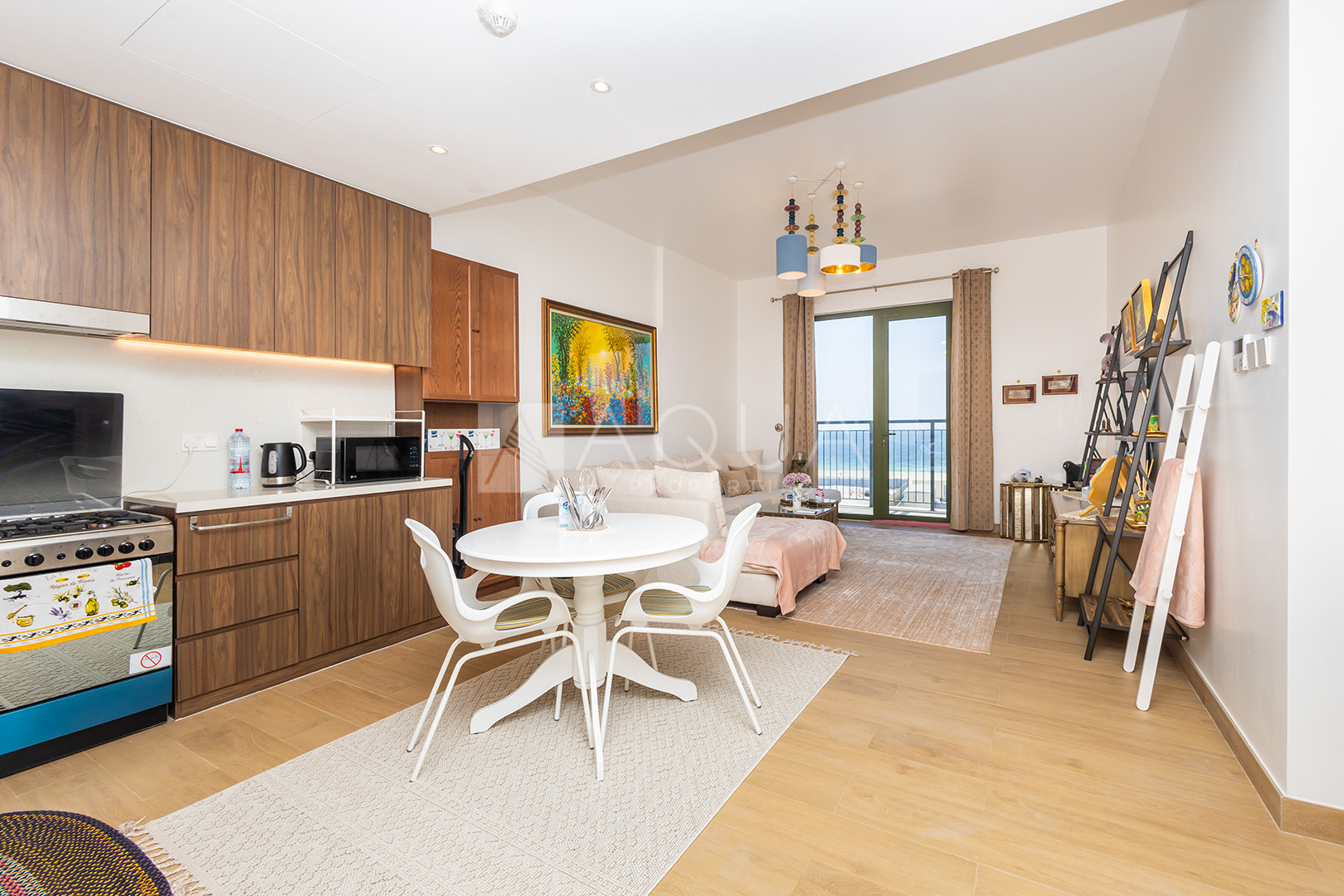 Stunning Beach Views | Beautifully Furnished