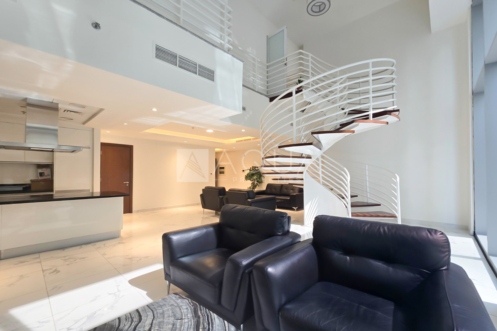 Luxury office | Vibrant | Next to Canal 