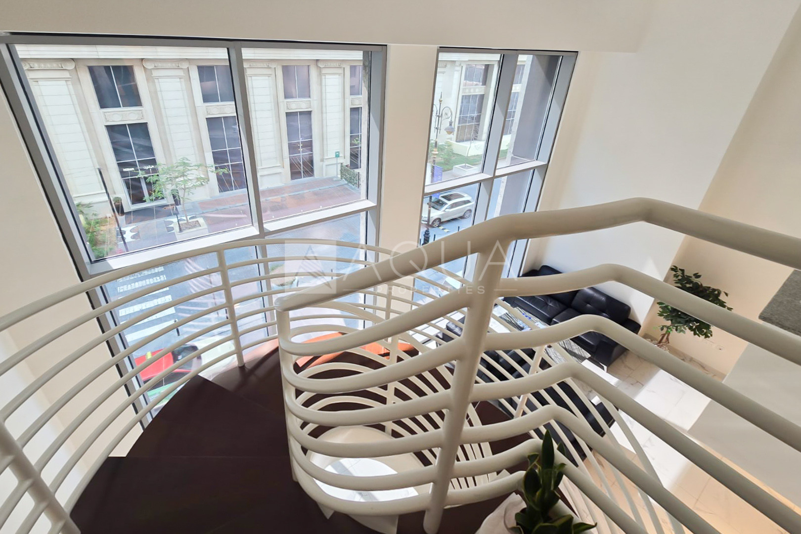 Luxury office | Vibrant | Next to Canal 