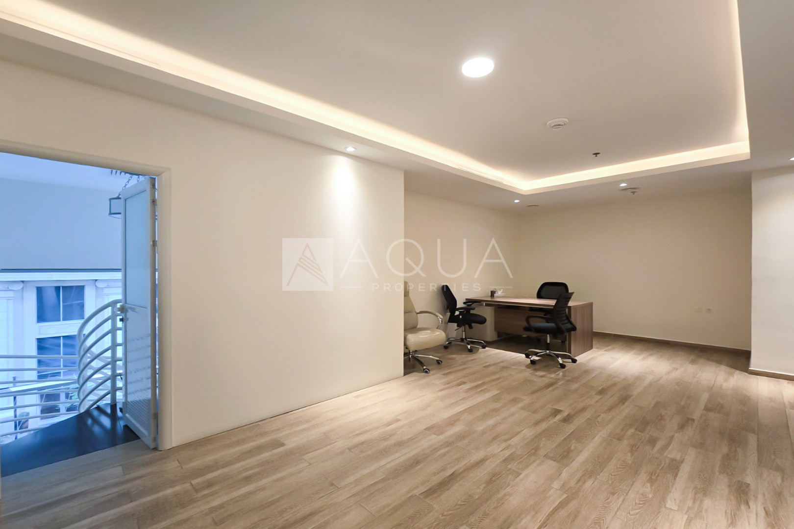 Luxury office | Vibrant | Next to Canal 